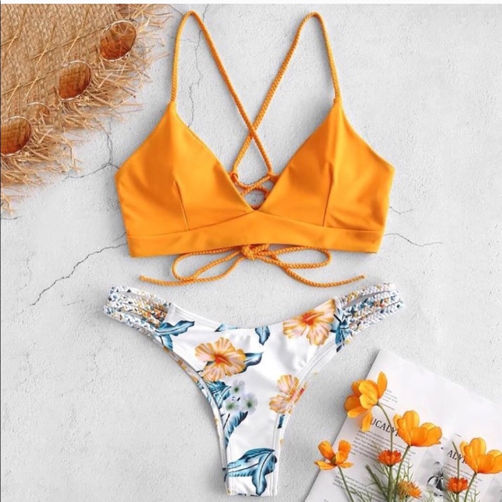 Make An Offer! Cheeky Bikini Swimwear Size Large